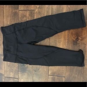 Lululemon Cropped Leggings Size 4